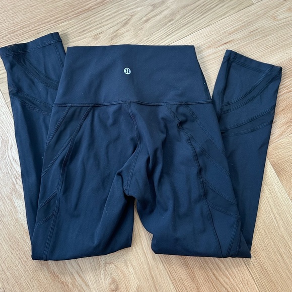 Lululemon Wunder Under High-Rise Crop 21" Mesh Cutouts - Picture 6 of 9